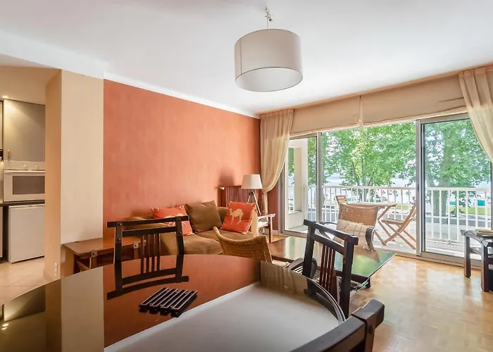 Le Panoramique - Apartment Facing The Lake